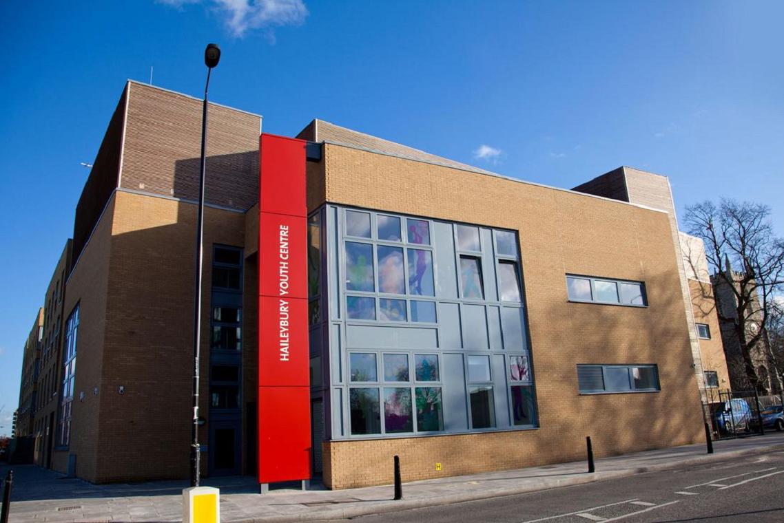 Dance Studio - Haileybury Centre